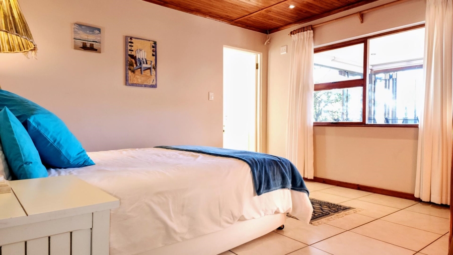 2 Bedroom Property for Sale in Brenton On Lake Western Cape
